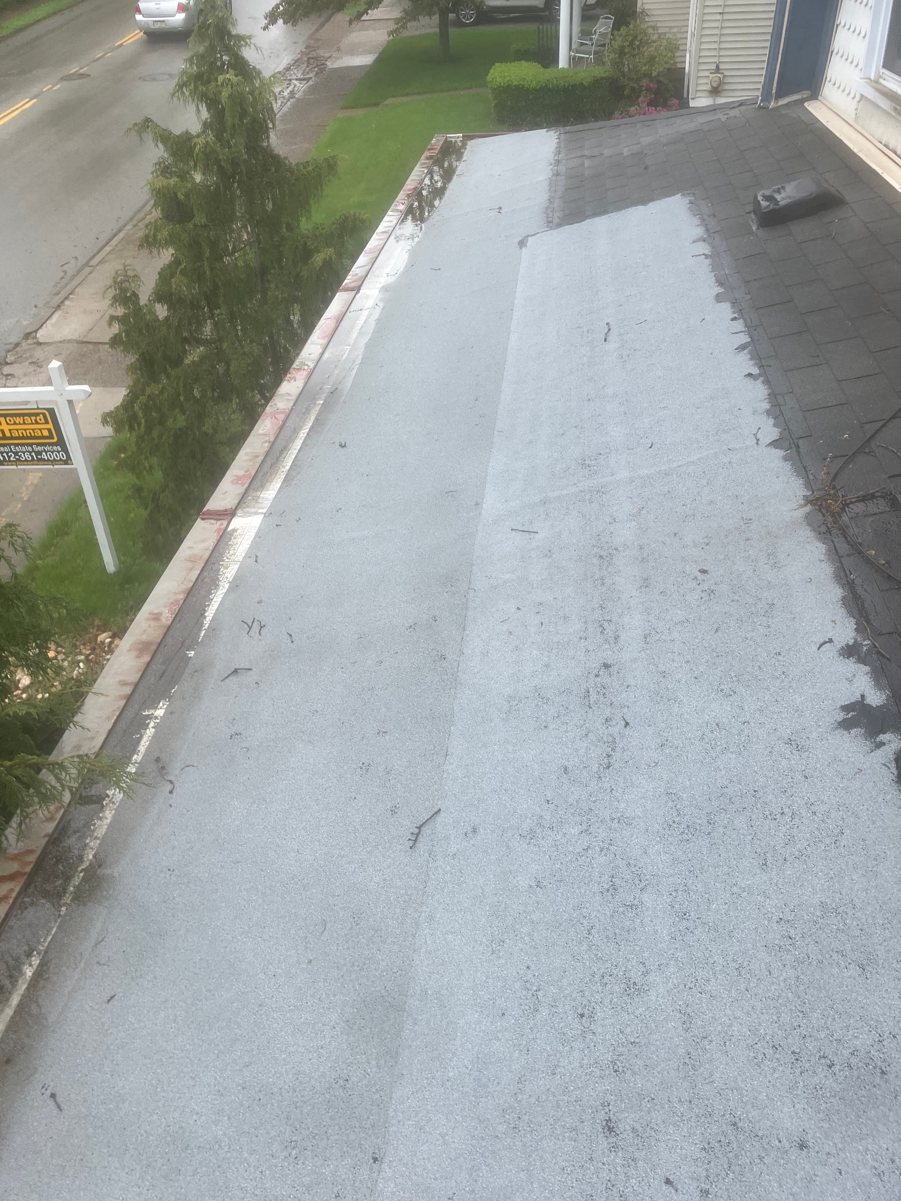 Porch roof condition before work 3